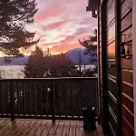 Privat Cosy Off-grid With Fjord View Near Nyaraló Ålesund