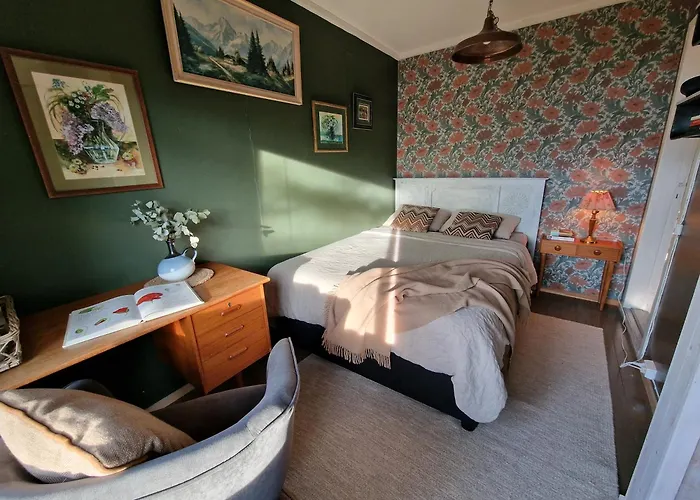 Privat Cosy Off-grid With Fjord View Near * 奥勒松
