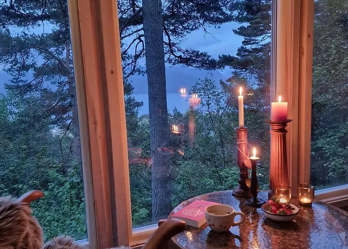 Privat Cosy Off-grid With Fjord View Near *
