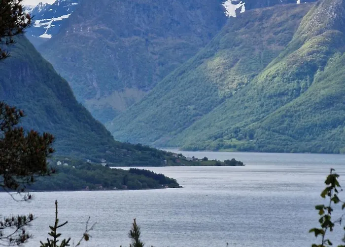 Privat Cosy Off-grid With Fjord View Near * 奥勒松